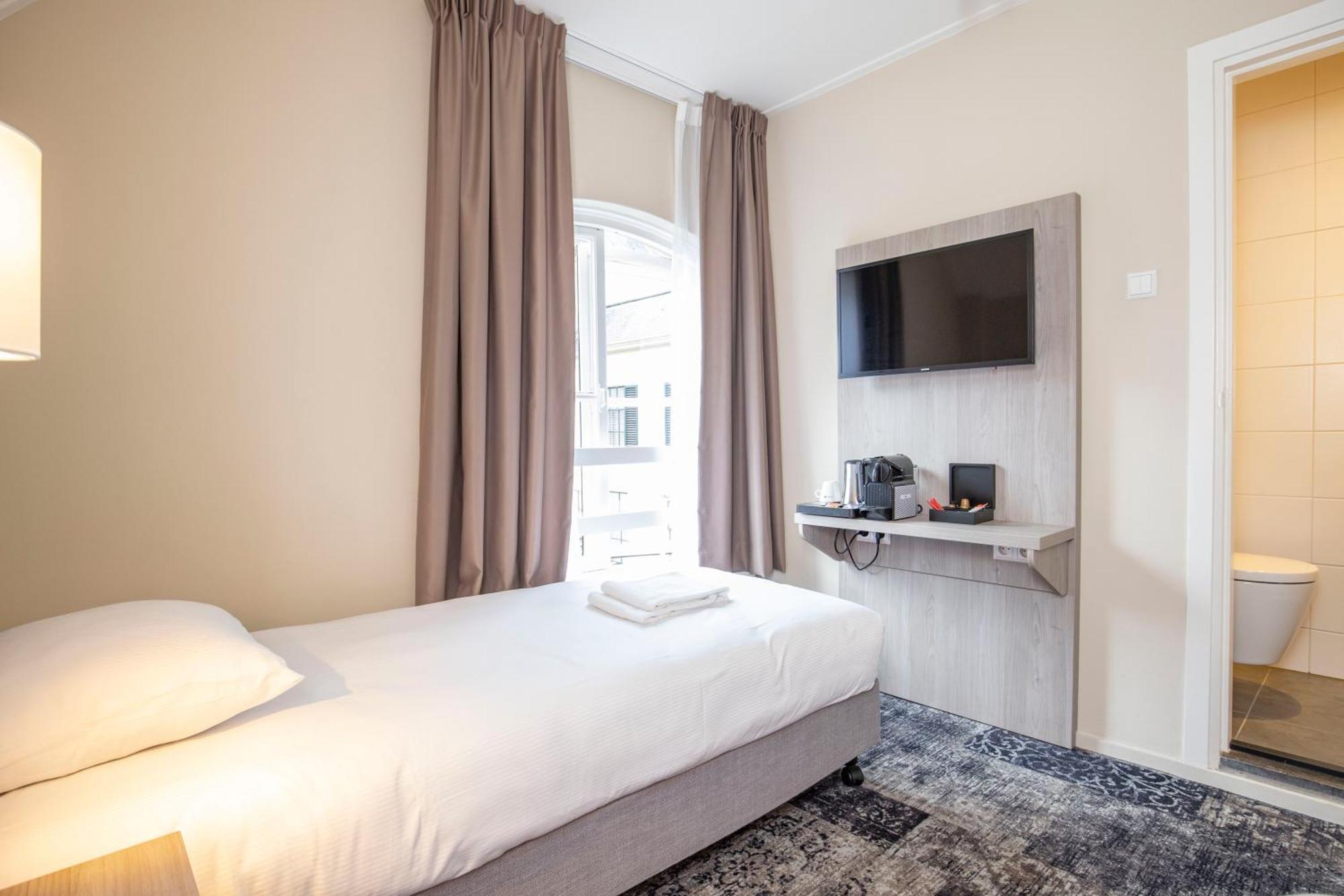 Fletcher Hotel Landgoed Huis Te Ирбик Экстерьер фото