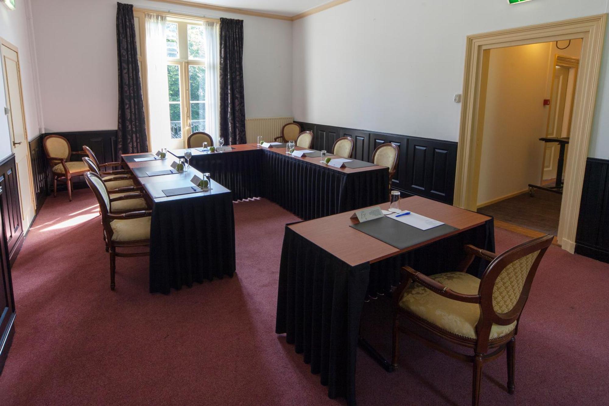 Fletcher Hotel Landgoed Huis Te Ирбик Экстерьер фото